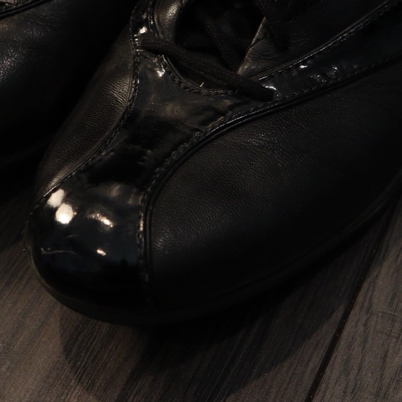 Cole Haan Nike Air Sneakers - Picture 4 of 6